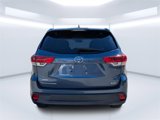 Used 2019 Toyota Highlander XLE image 4