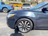 Used 2016 Nissan Altima 2.5 SL w/ Moonroof Package image 2