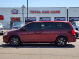 Used 2018 Dodge Grand Caravan SXT w/ Blacktop Package image 2