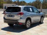 Used 2023 Subaru Forester Premium image 5