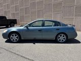 Used 2002 Nissan Altima 3.5 SE image 2