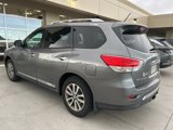 Used 2015 Nissan Pathfinder SL w/ SL Tech Package image 4