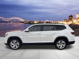Certified 2021 Volkswagen Atlas SE w/ Panoramic Sunroof Package image 2