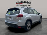 Used 2023 Subaru Forester Premium image 5