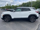 Used 2022 Chevrolet TrailBlazer ACTIV w/ Technology Package image 3