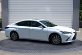 Used 2020 Lexus ES 350 image 3