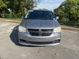 Used 2014 Dodge Grand Caravan SXT image 2