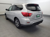 Used 2020 Nissan Pathfinder SL image 5