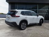 Used 2022 Nissan Rogue SV image 4