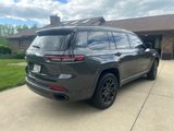 Used 2023 Jeep Grand Cherokee L Summit image 3