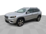 Used 2019 Jeep Cherokee Limited w/ Luxury Group image 4