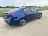 Used 2021 Kia Forte LXS image 3