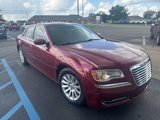 Used 2014 Chrysler 300 image 3