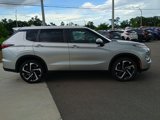 Used 2022 Mitsubishi Outlander ES image 4