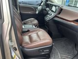 Used 2017 Toyota Sienna Limited image 6