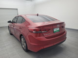 Used 2017 Hyundai Elantra SE image 5