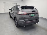 Used 2018 Ford Edge SE image 5