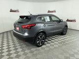 Used 2018 Nissan Rogue Sport SL image 4