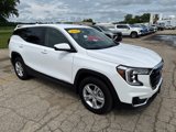 Used 2024 GMC Terrain SLE image 4