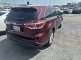 Used 2015 Toyota Highlander LE image 4