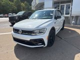 Used 2021 Volkswagen Tiguan SE image 3