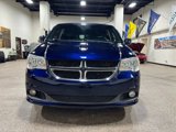 Used 2017 Dodge Grand Caravan SXT image 3