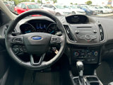Used 2017 Ford Escape SE w/ SE Sport Appearance Package image 3