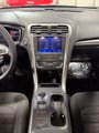 Used 2020 Ford Fusion SE image 3