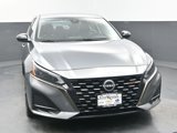 Used 2023 Nissan Altima 2.5 SR image 3