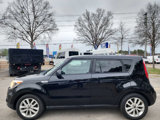 Used 2017 Kia Soul + image 2