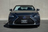 Used 2022 Lexus ES 300h w/ Premium Package image 2