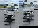 Used 2018 Chevrolet Equinox LT image 2