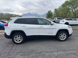 Used 2016 Jeep Cherokee Latitude w/ Comfort/Convenience Group image 6