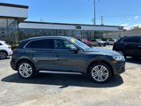 Used 2019 Audi Q5 2.0T Premium Plus image 2