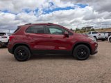 Used 2022 Chevrolet Trax LT w/ LT Convenience Package image 5