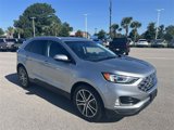 Used 2020 Ford Edge Titanium image 2