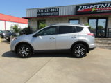 Used 2016 Toyota RAV4 LE image 2
