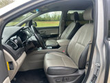 Used 2016 Kia Sedona EX image 2