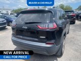 Used 2019 Jeep Cherokee Latitude w/ Popular Appearance Group image 3