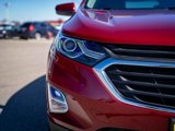 Used 2018 Chevrolet Equinox LT image 3