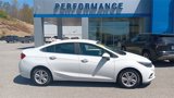 Used 2018 Chevrolet Cruze LT w/ Convenience Package image 2