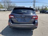 Used 2017 Subaru Outback 2.5i Premium image 3