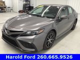 Used 2022 Toyota Camry SE image 3