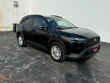 Used 2022 Toyota Corolla Cross LE image 2