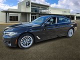 Used 2022 BMW 530i xDrive image 3