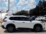 Used 2023 Nissan Rogue S image 3