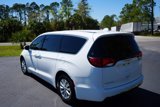 Used 2018 Chrysler Pacifica Touring Plus image 3