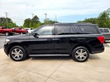 Used 2022 Ford Expedition XLT image 4