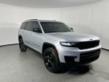 Used 2024 Jeep Grand Cherokee L Laredo image 3