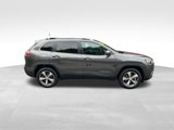 Used 2021 Jeep Cherokee Limited image 4